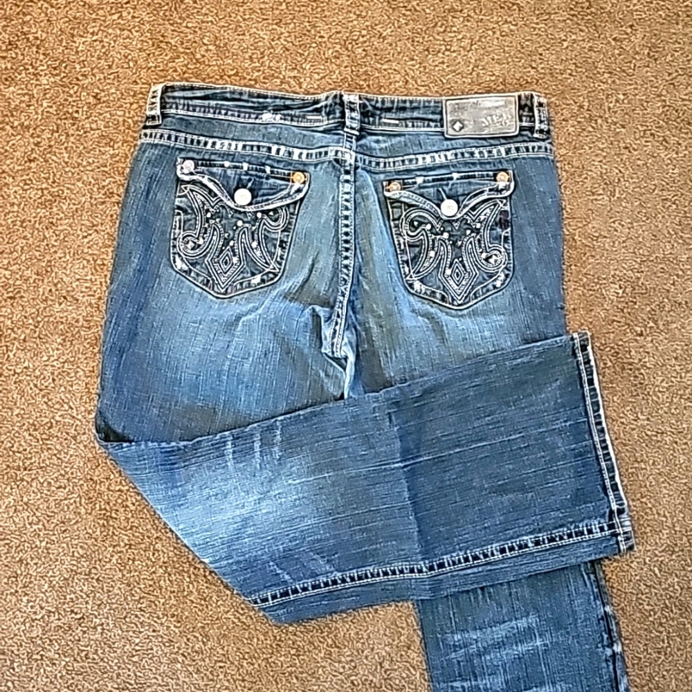 MEK Brighton Easy Bootcut Buckle Women's Distressed Denim Jeans W34/L32
